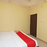 Oyo 23167 Hotel Panorama