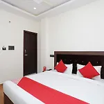 Collection O Hotel Divine Ganges