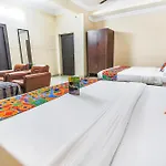 Fabhotel Pramila Inn