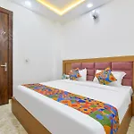 Fabhotel Hari Residency