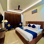 Hotel Gange - A Luxurious Hotel, Haridwar