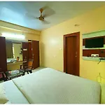 Premium Haridwar Hotel H-E-A-V-E-N - P-A-L-A-C-E Near Temple And Railway Station - Parking- Free Wi-Fi- With Lift - Hygiene & Spacious Room - Best Hotel In Haridwar