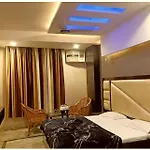 A Premium Hotel - G - P - Near Har Ki Pauri - Moksh Dham - Hygiene & Spacious Room - Restaurant And Jangle Safari - Best Hotel In Haridwar