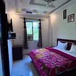 Hotel Vrindavan Hari