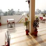 Lg Residency