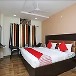 Hotel Crystal