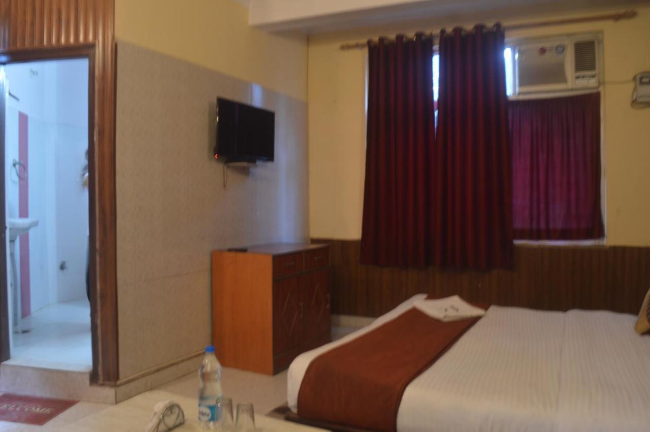 Hotel Apsara , By Soank Hospitality Haridwar