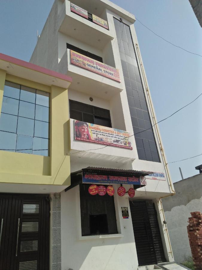 Rajendra Bhawan Bed & Breakfast *