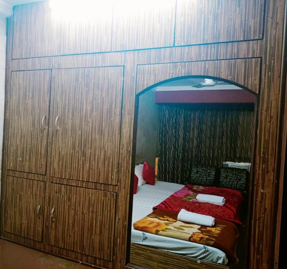 Marwari Niwas Hotel 3*