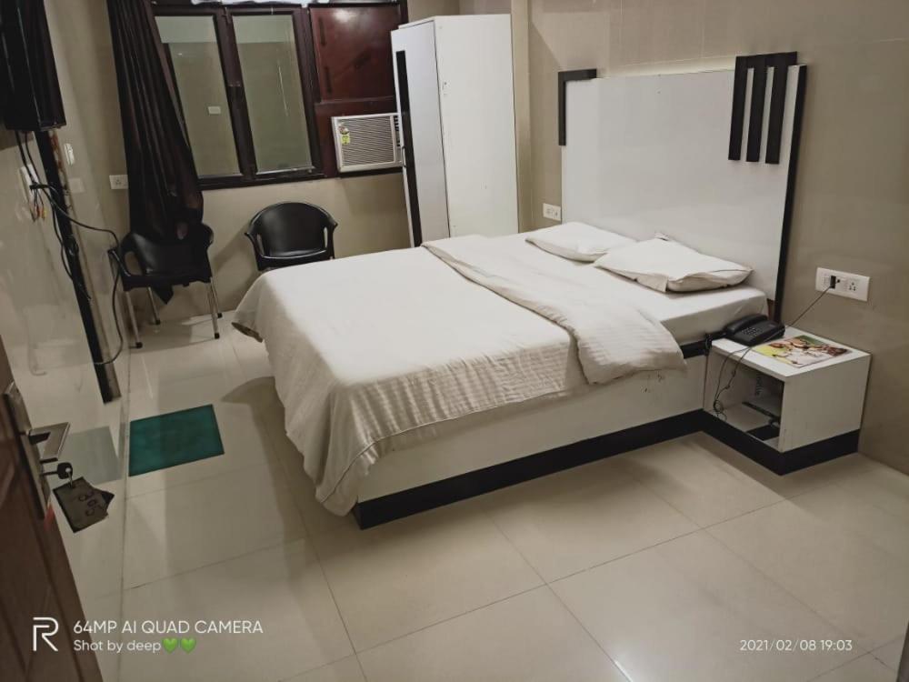 Shiva Hotel