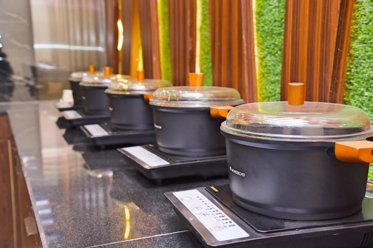 Hotel Fabhotel Riverdale 3*