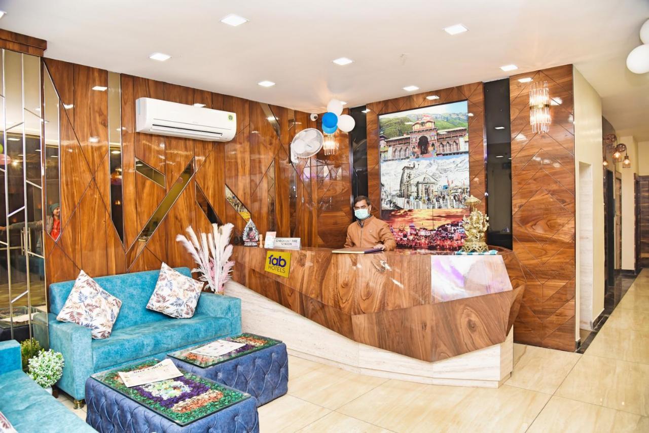 Fabhotel Riverdale