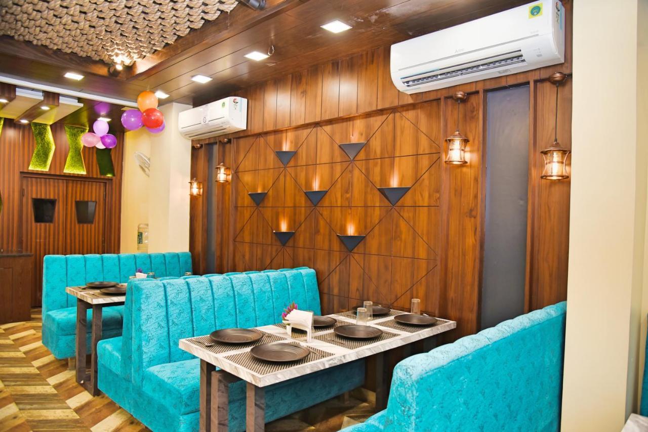 Fabhotel Riverdale 3*