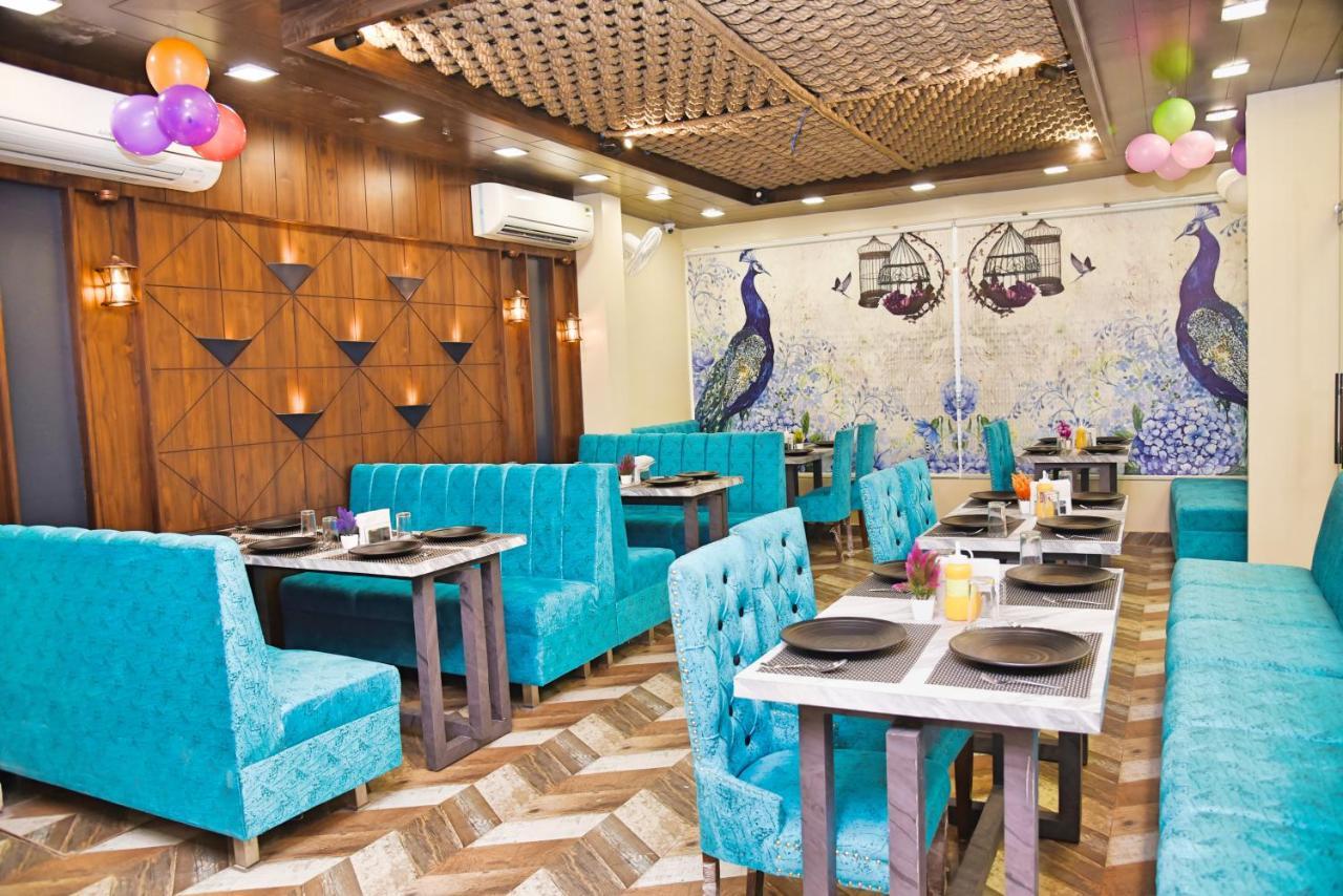 Fabhotel Riverdale 3*