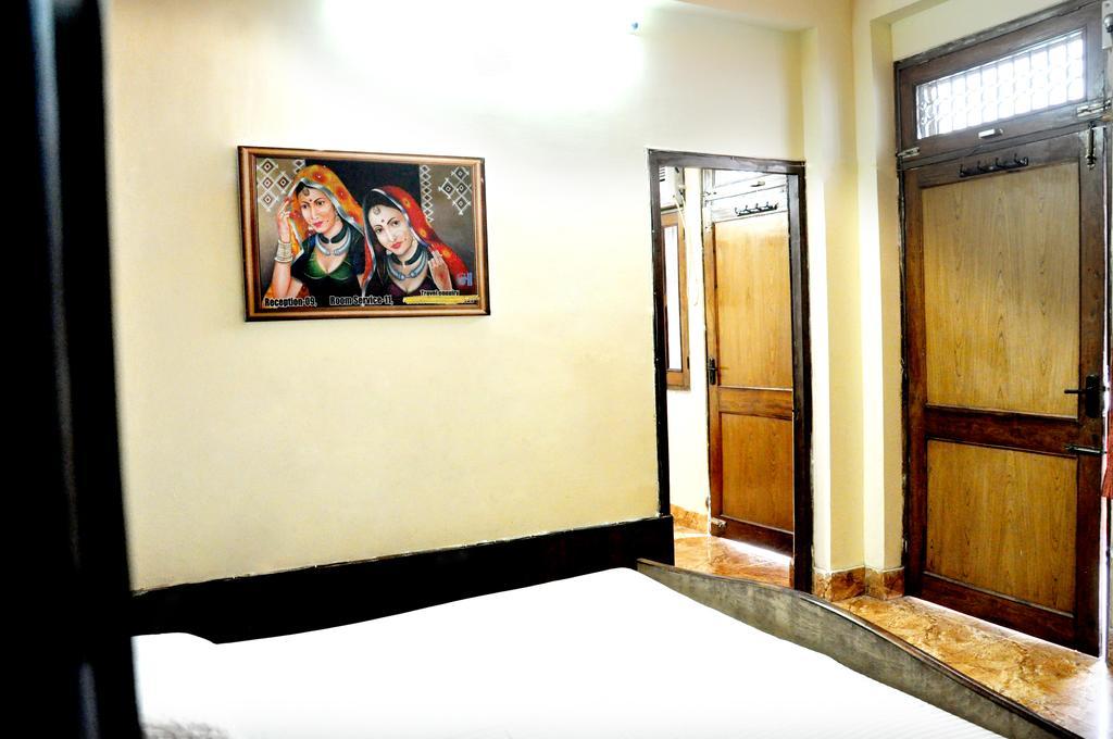 Le - Unit Of Anuradha Palace