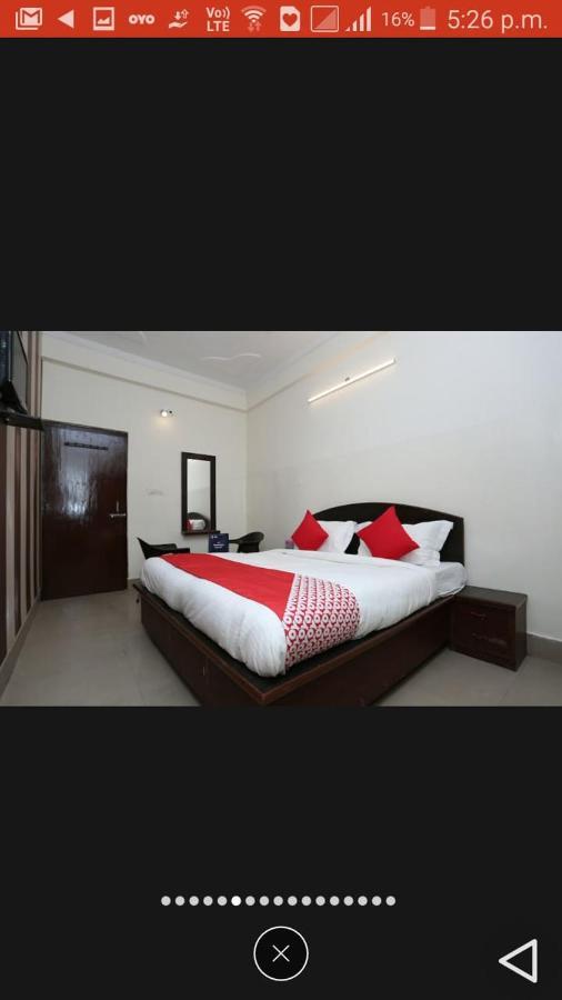 Shiva Palace - Near Railway Station Hotel 3*