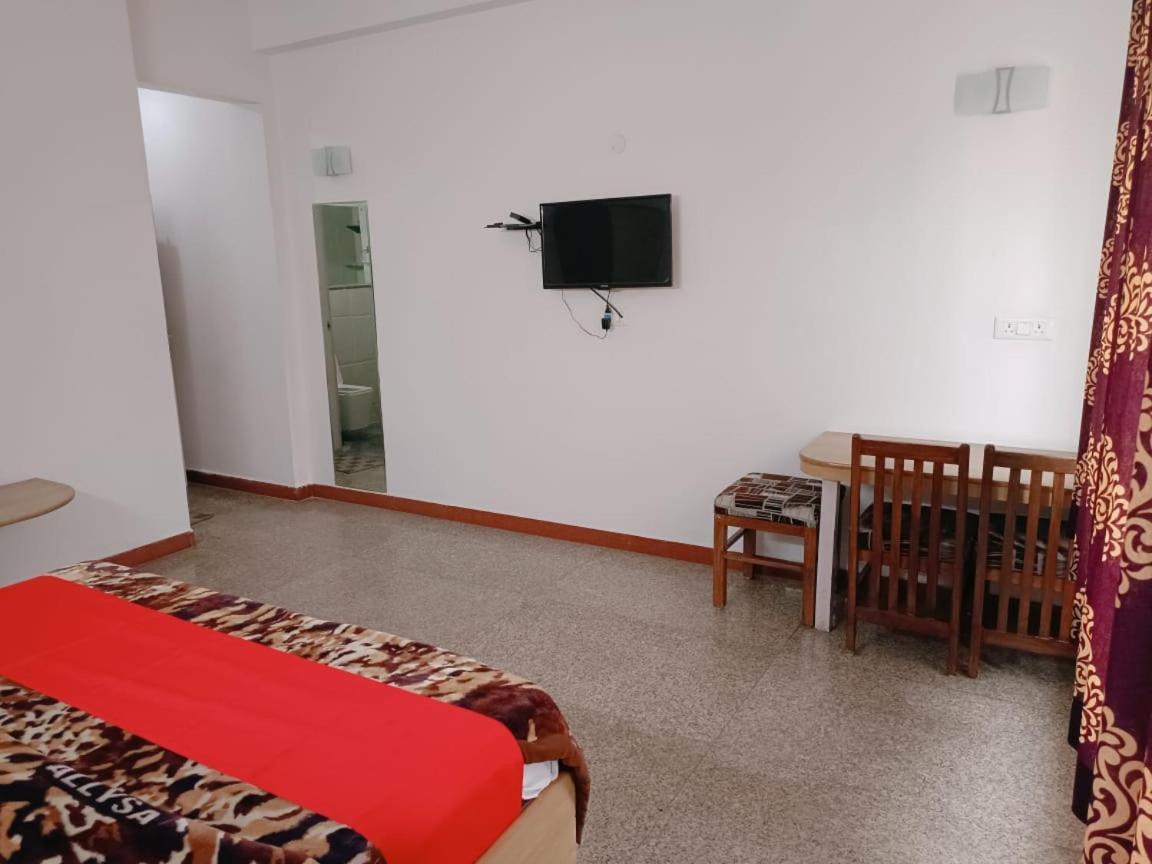Staygo Near Shantikunj Bhupatwala Hotel Haridwar