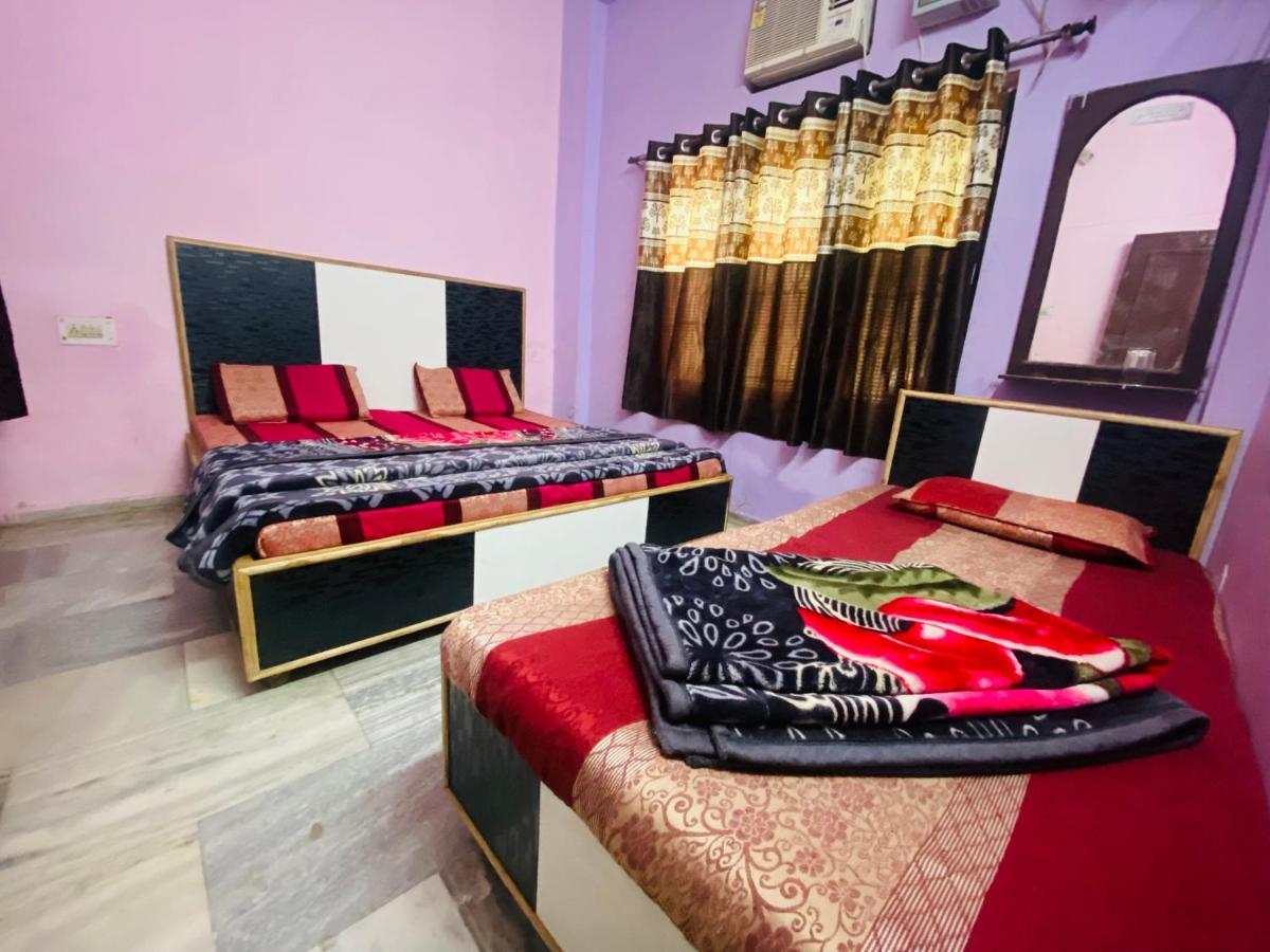 Hari Ganga - Near By Railway Station Hotel *