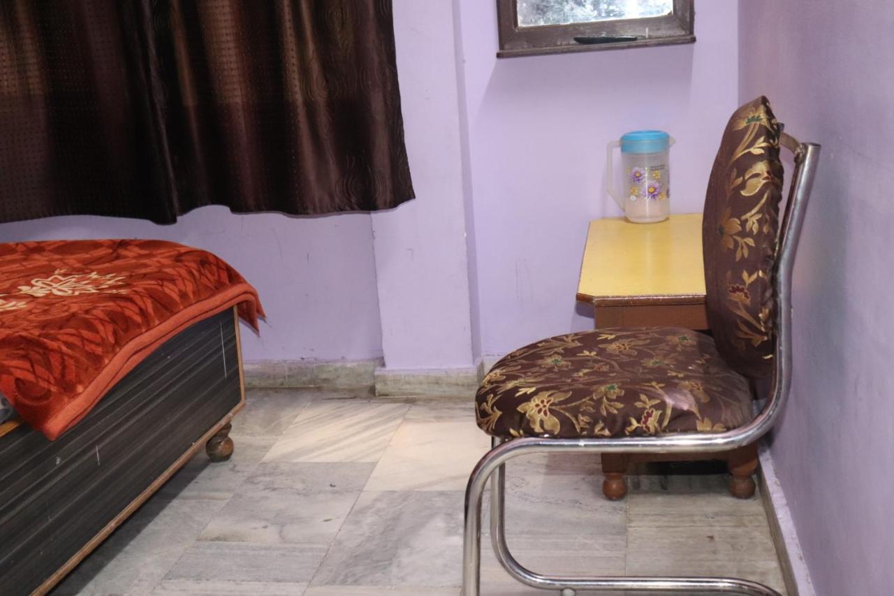 Hari Ganga - Near By Railway Station
