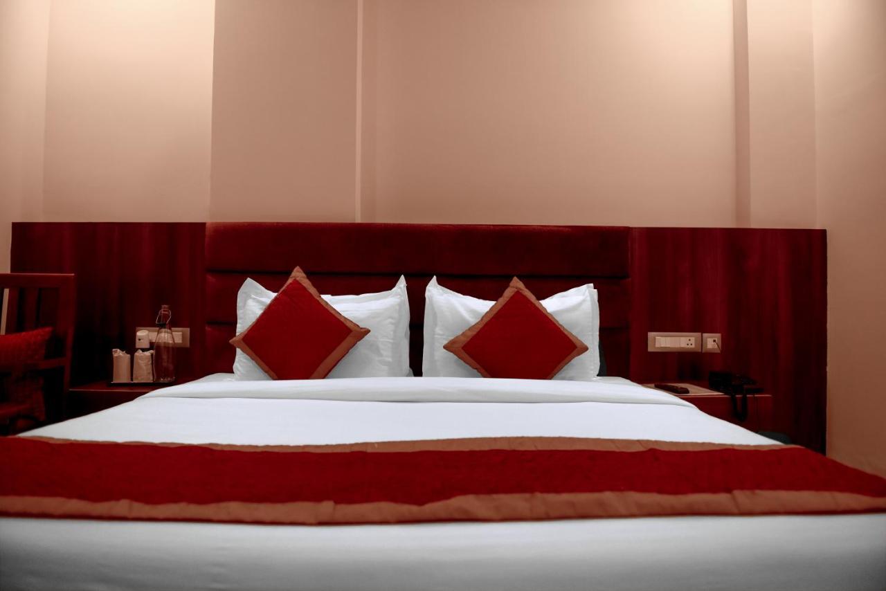 Hotel The Abhyudyam Ganga