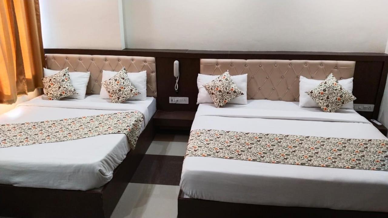 Bagga Kuteer Hotel