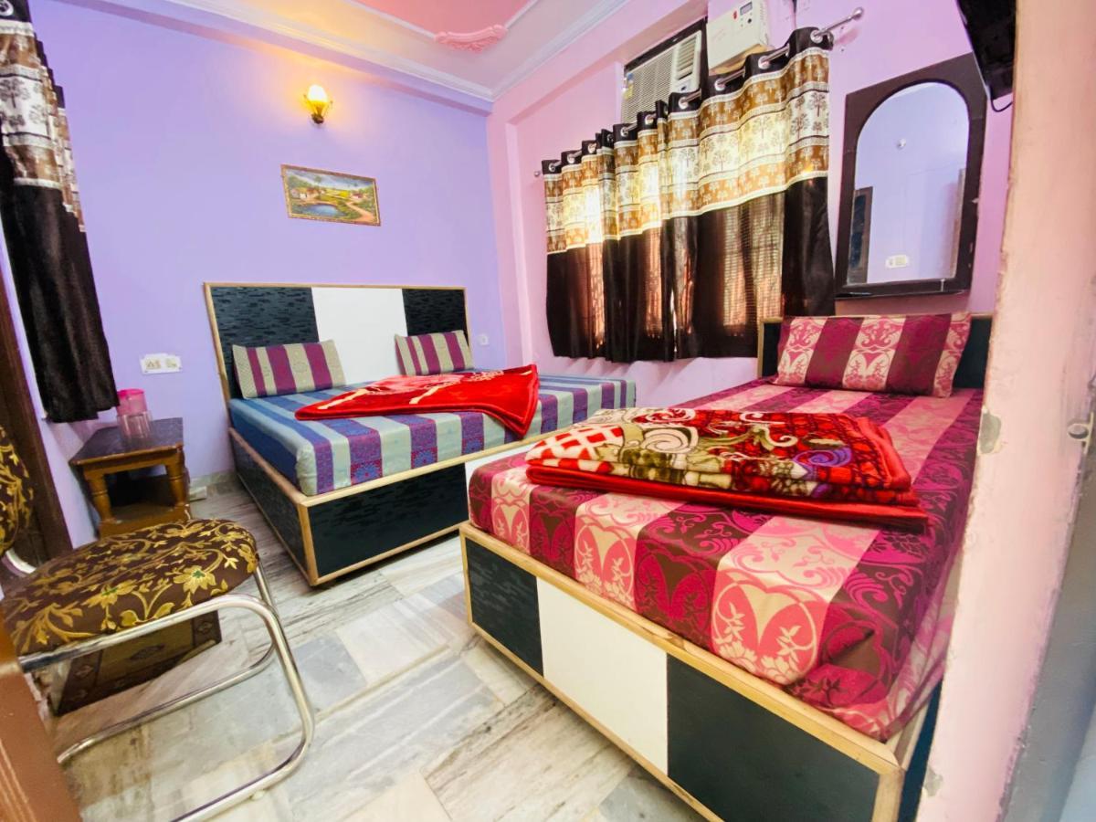 Hari Ganga - Near By Railway Station Hotel *