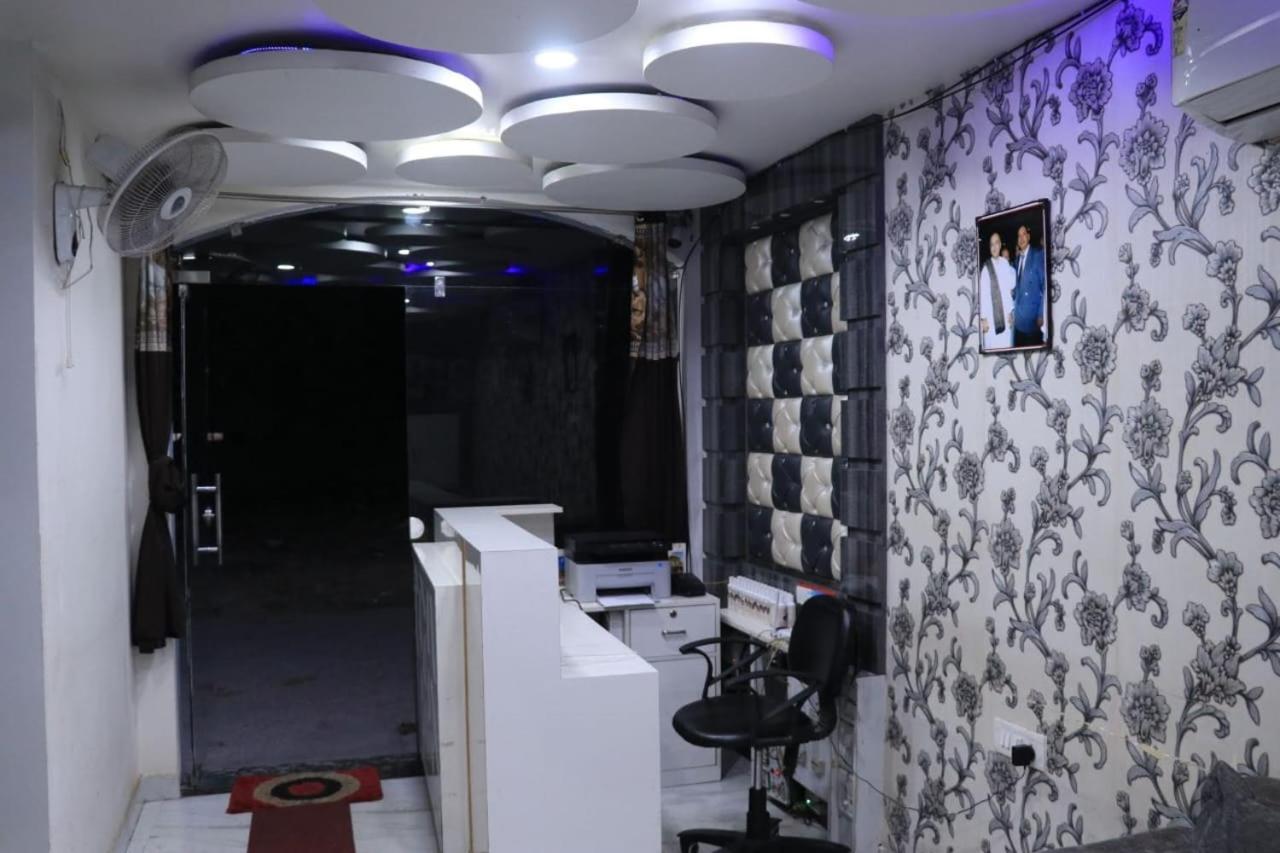 Raghuveer Residency 3*