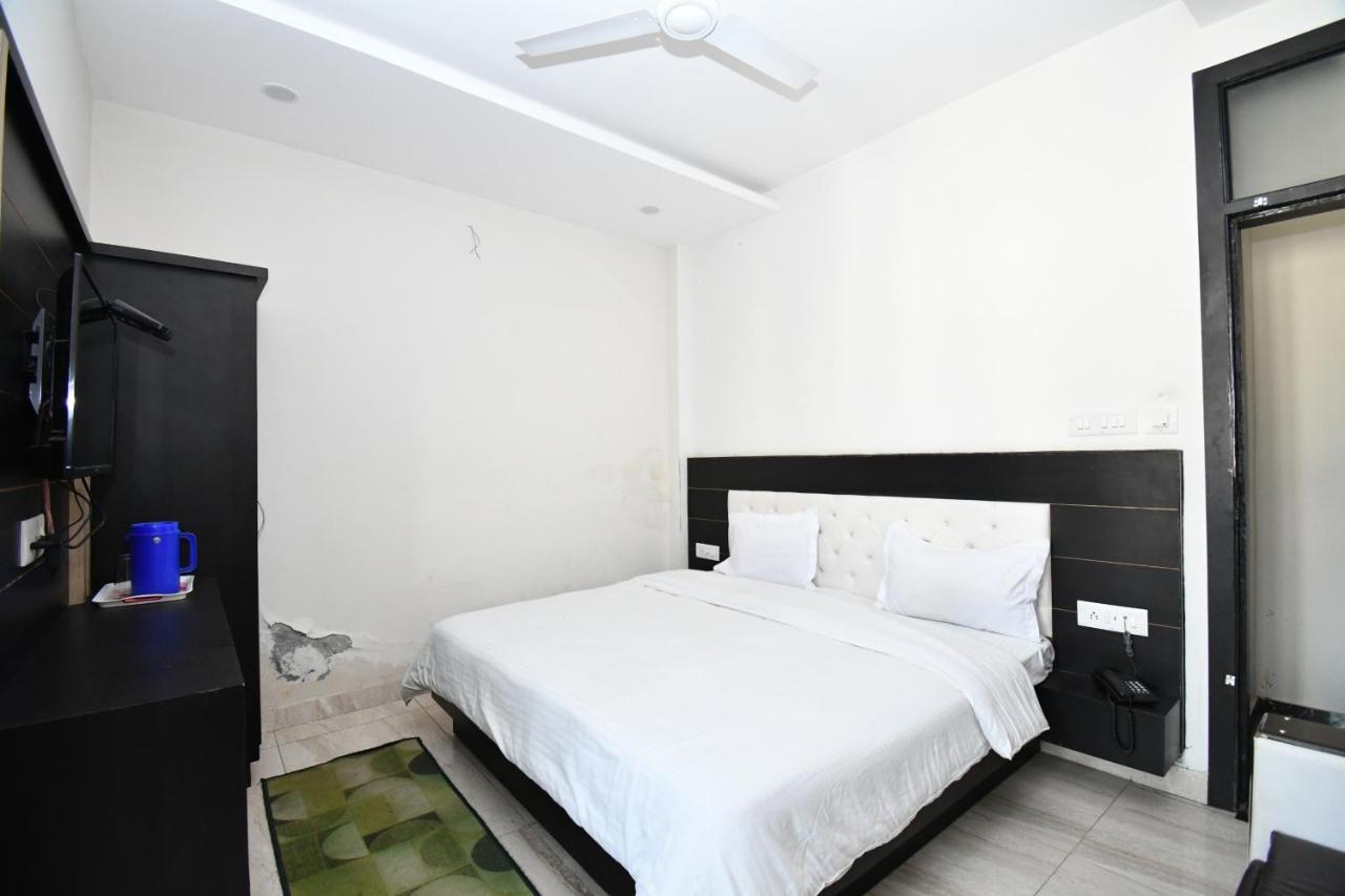 Raghuveer Residency