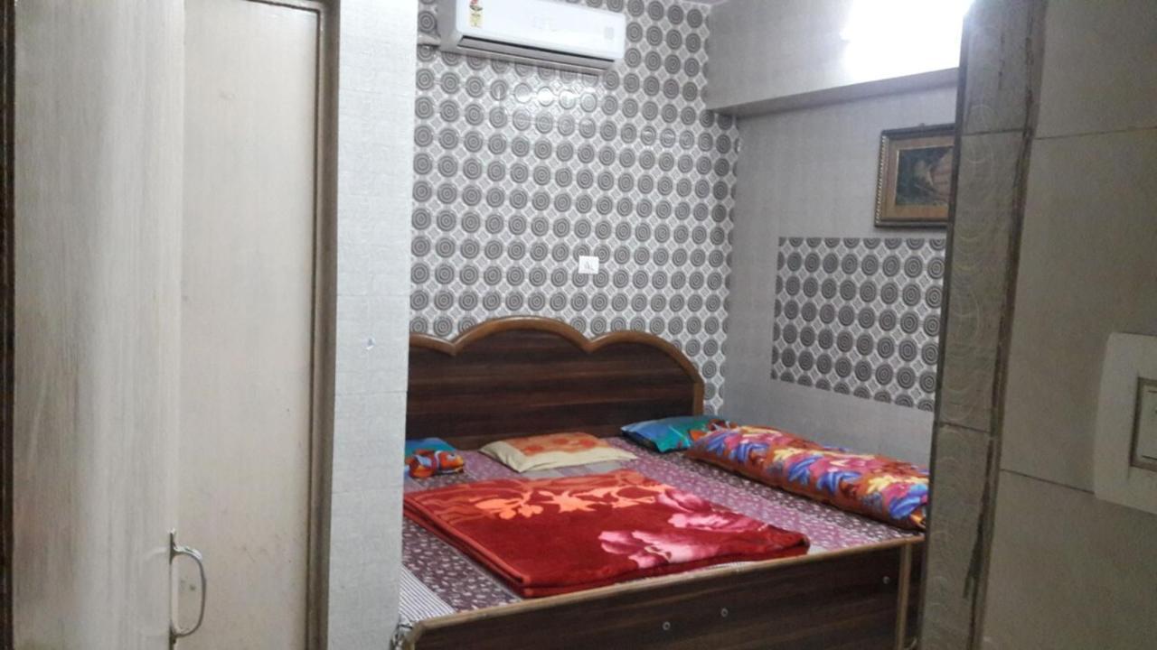 Hotel Goroomgo Sai Kripa Opposite Railway Station - Excellent Service Haridwar