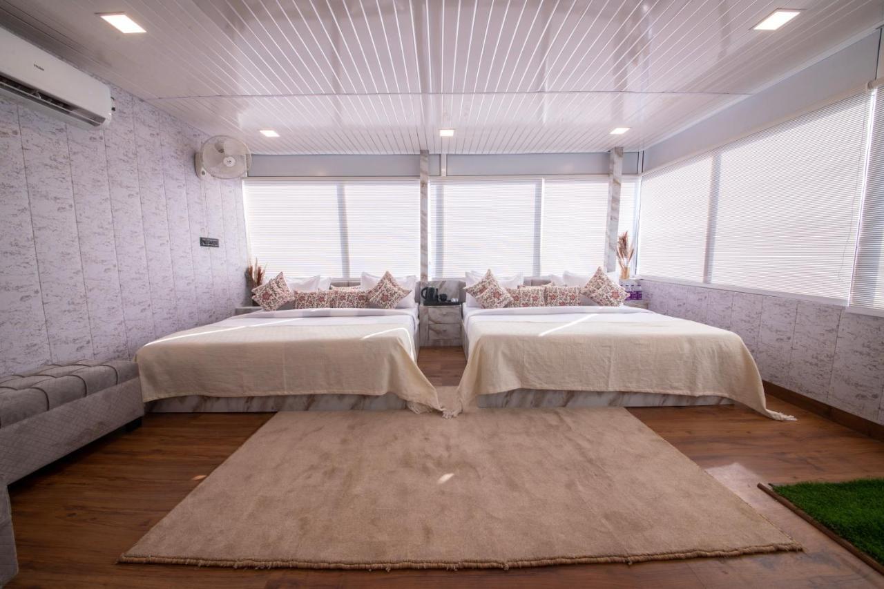 Apartment Perfectstayz Homes I Luxury Penthouse