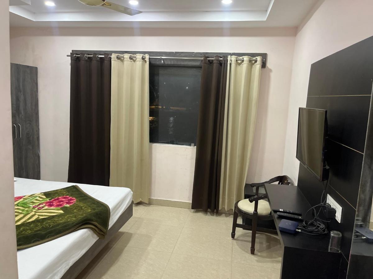 Hotel Divine Ganga