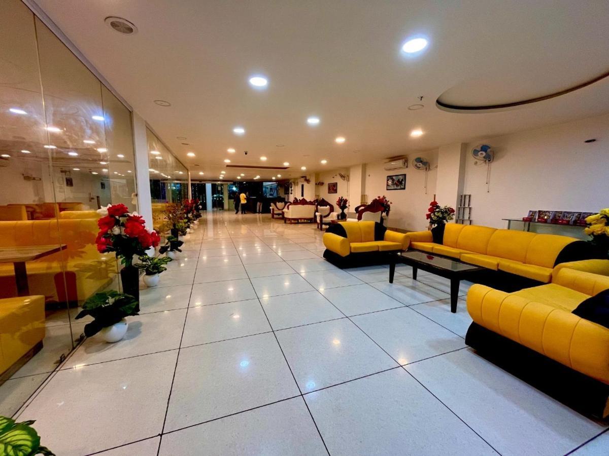 Ndbl Hotel *