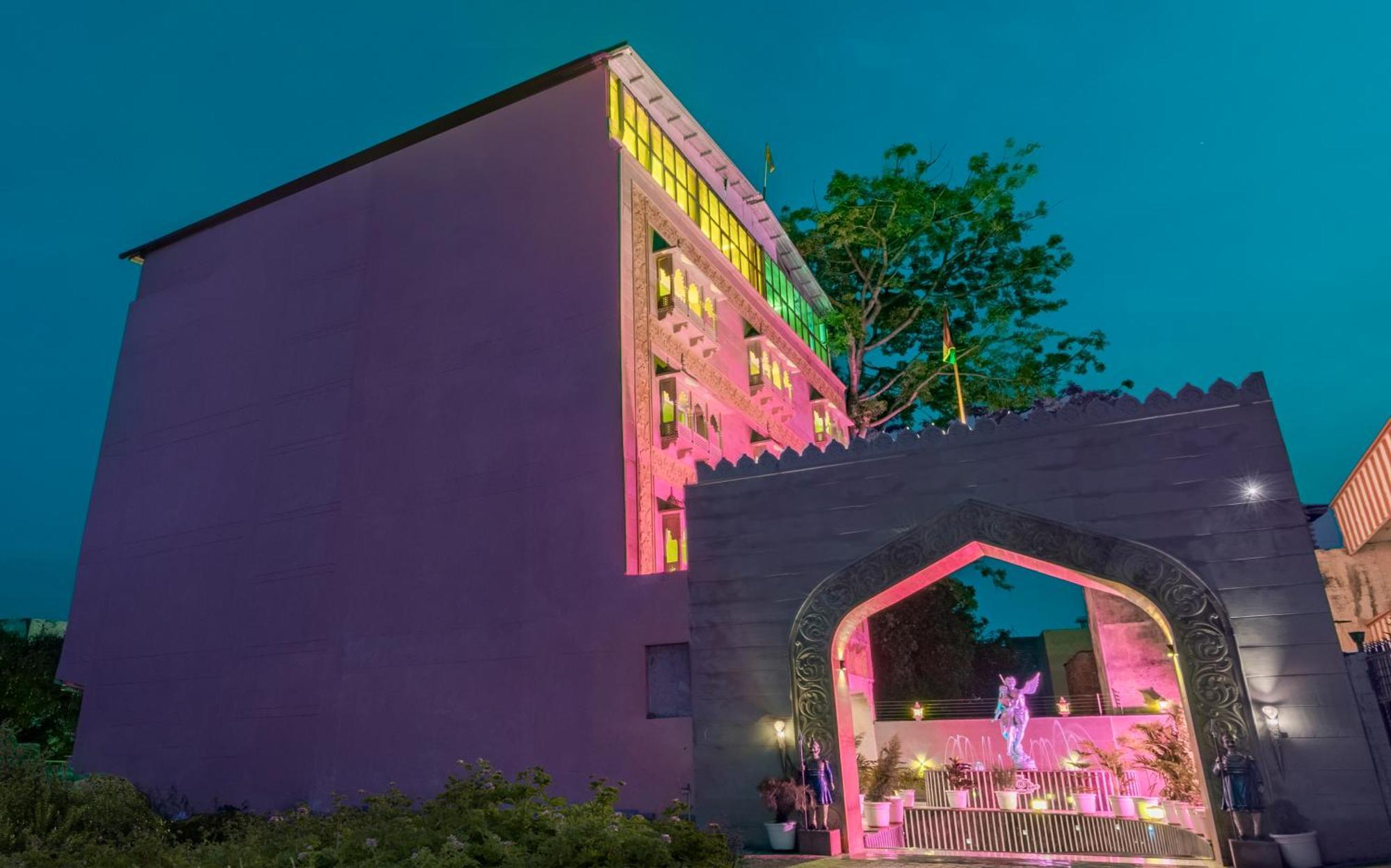 Hotel Treebo Haveli Roots, Bhupatwala Haridwar