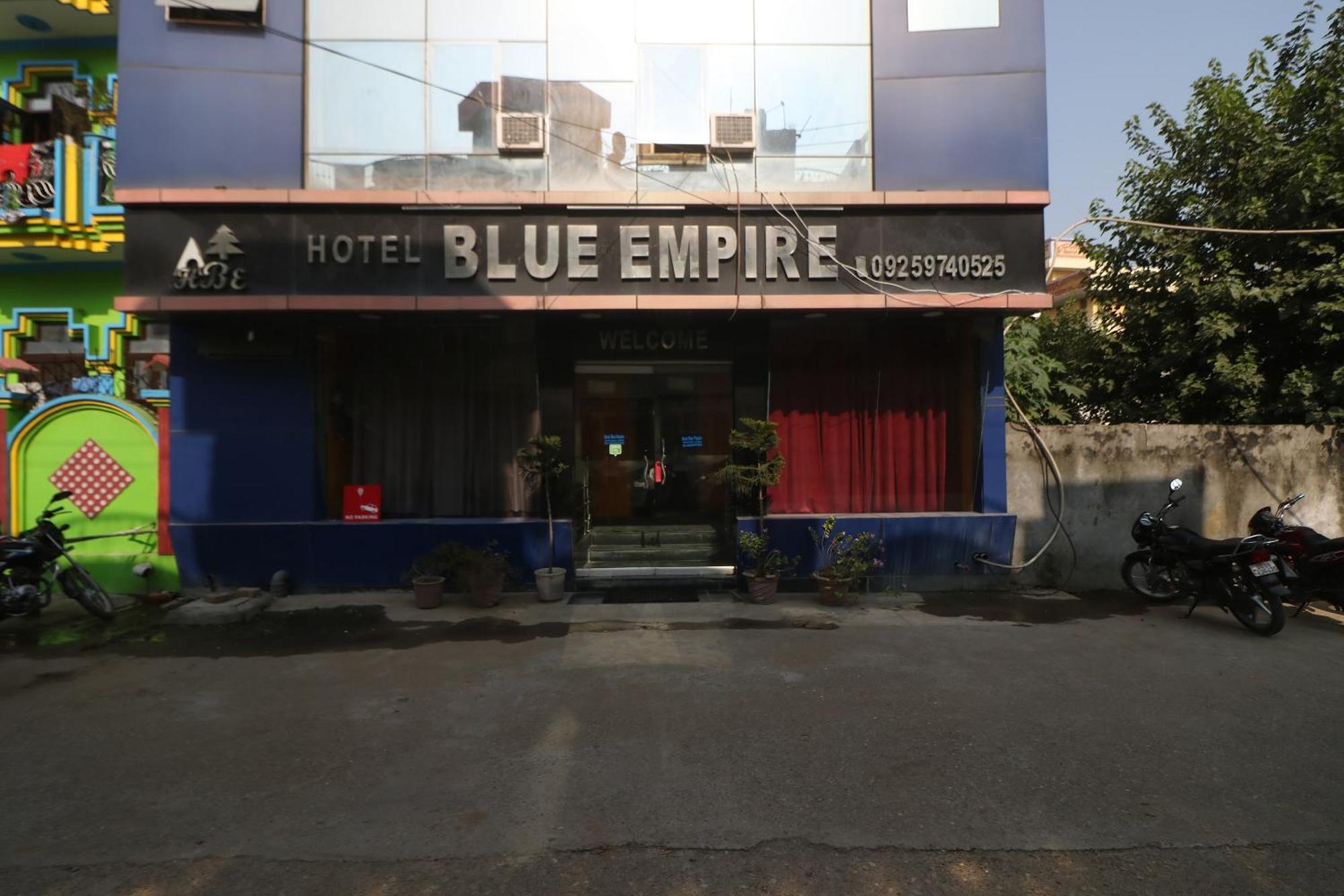 Oyo Blue Empire 3*