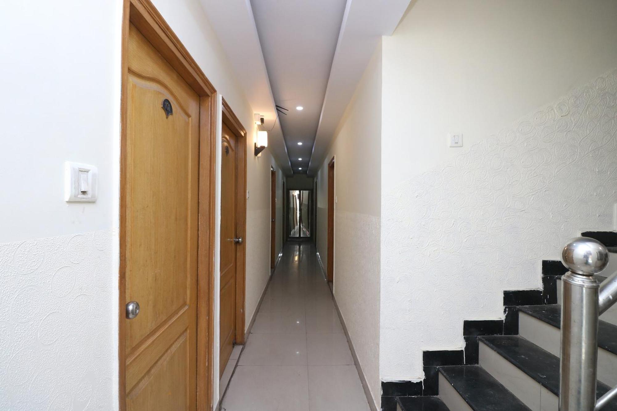 Oyo Blue Empire Hotel Haridwar