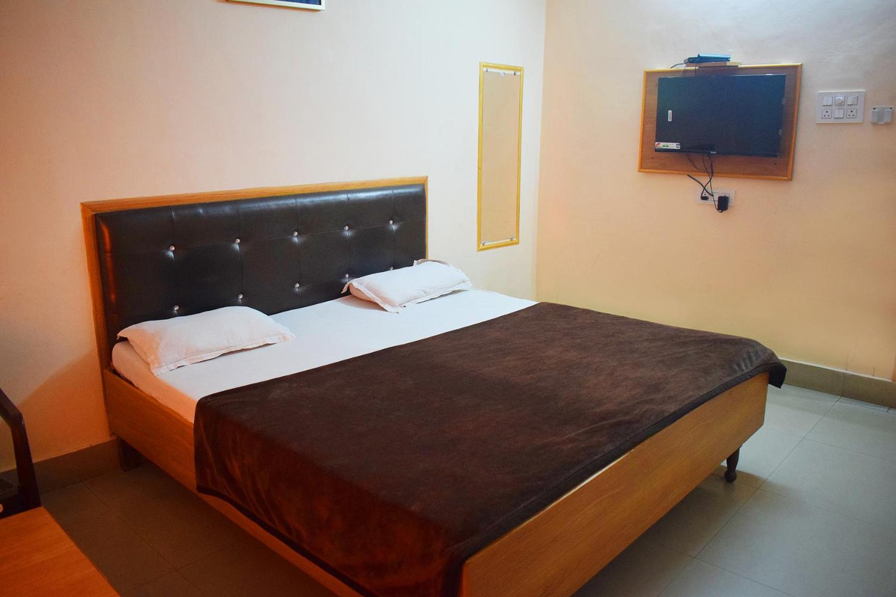 Hotel Golden *