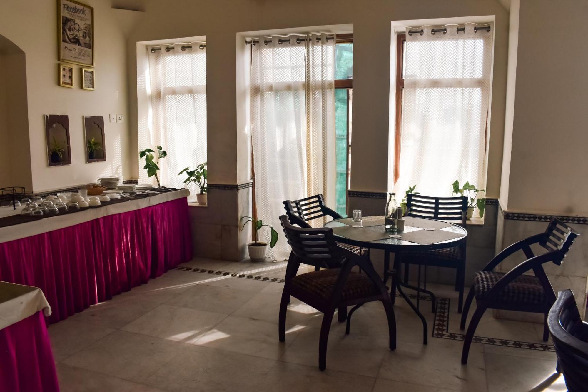 Hotel Ganga Heritage By Howard Haridwar