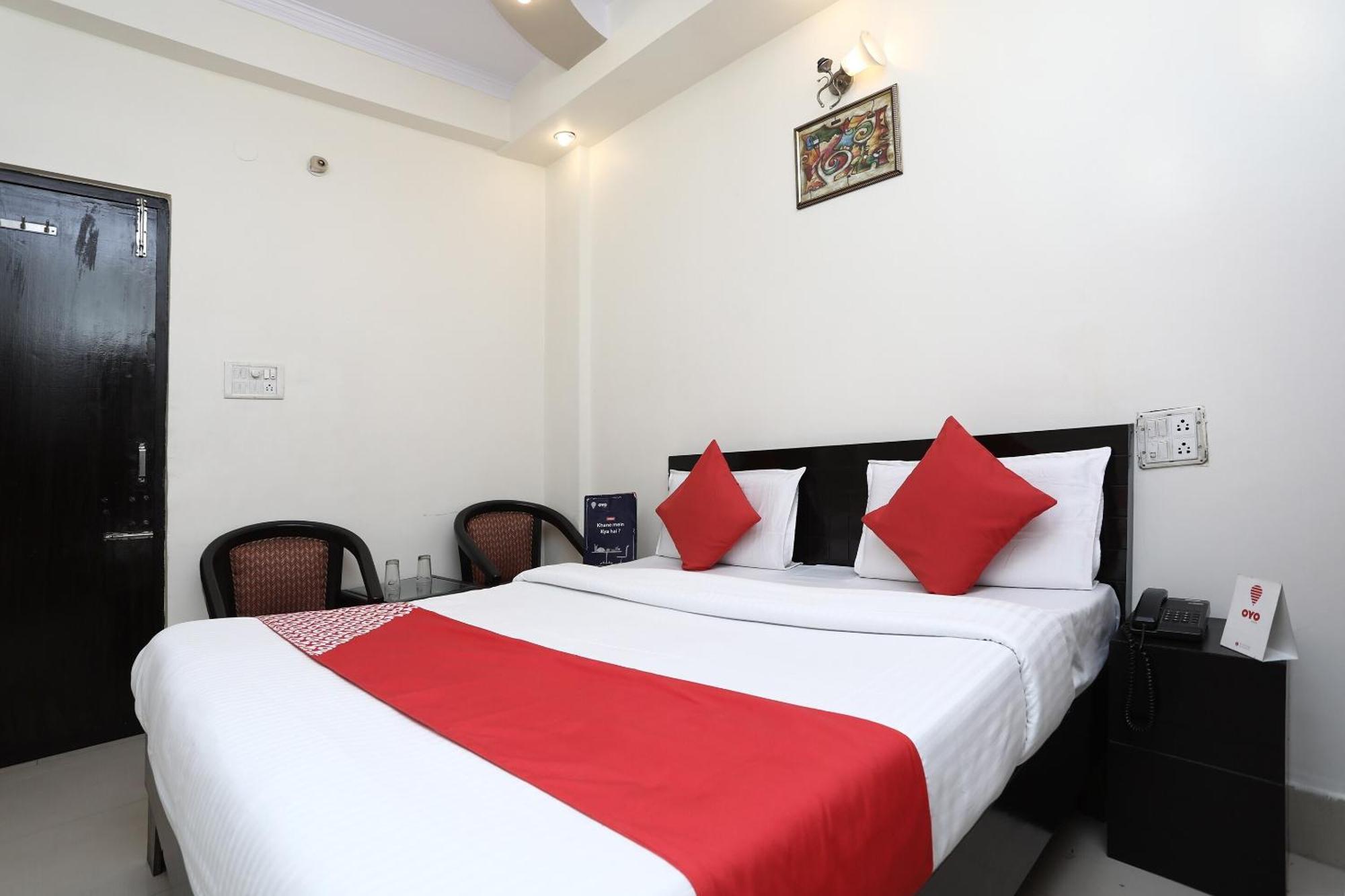 Capital O Orchid Hotel 3*