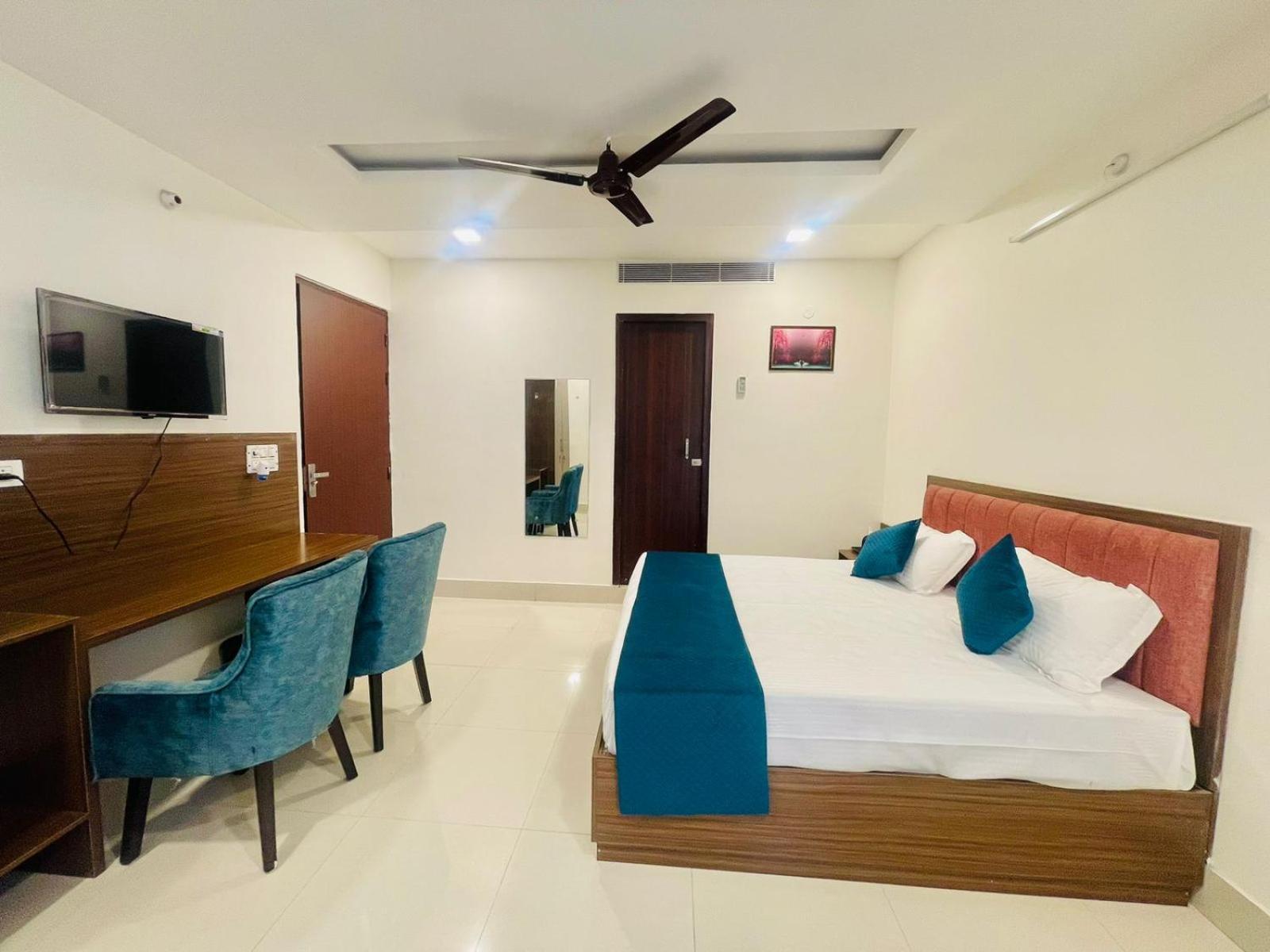 Hotel The Heights Haridwar