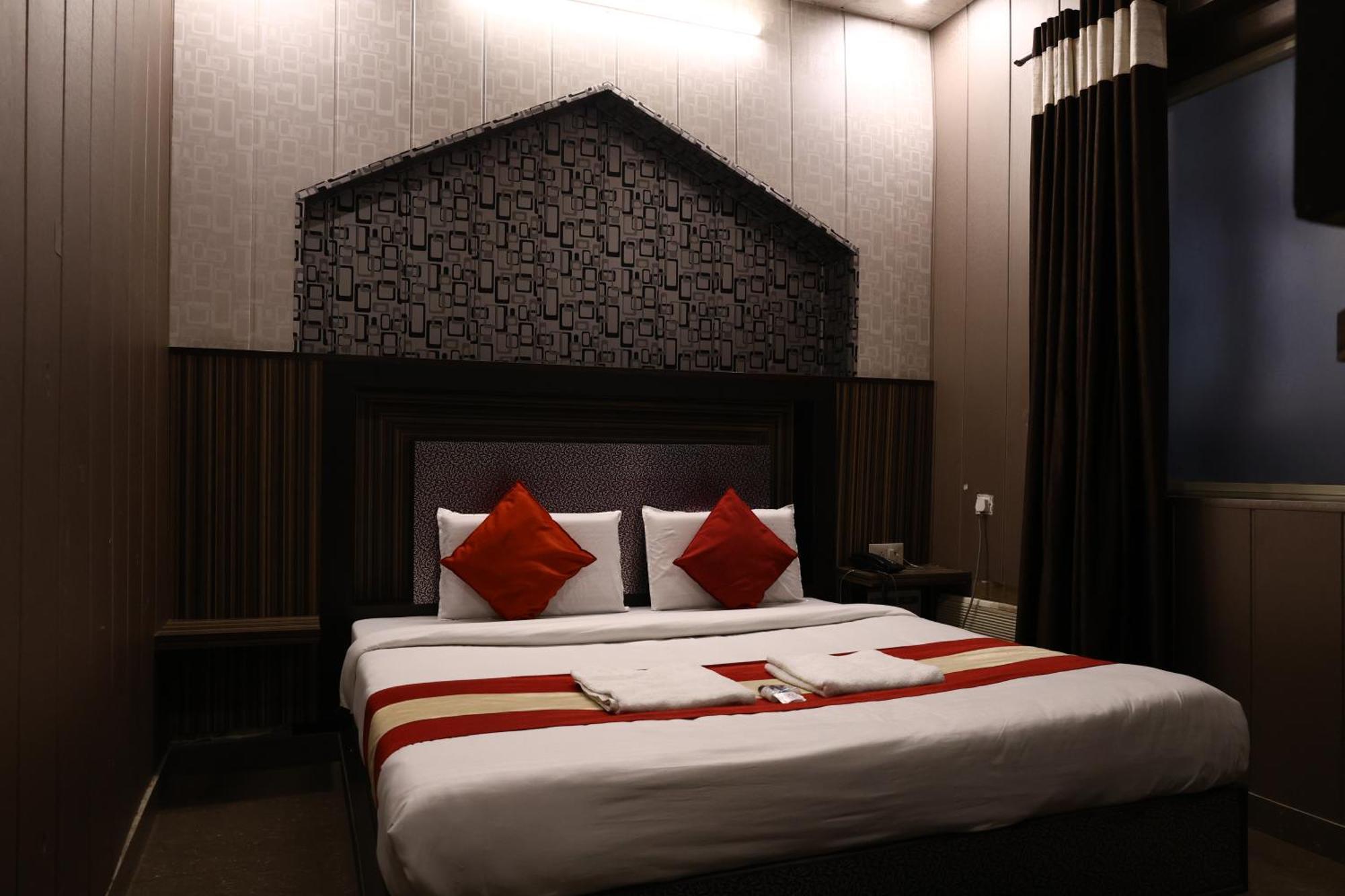 Pardesi,har Ki Pauri Road Hotel Haridwar