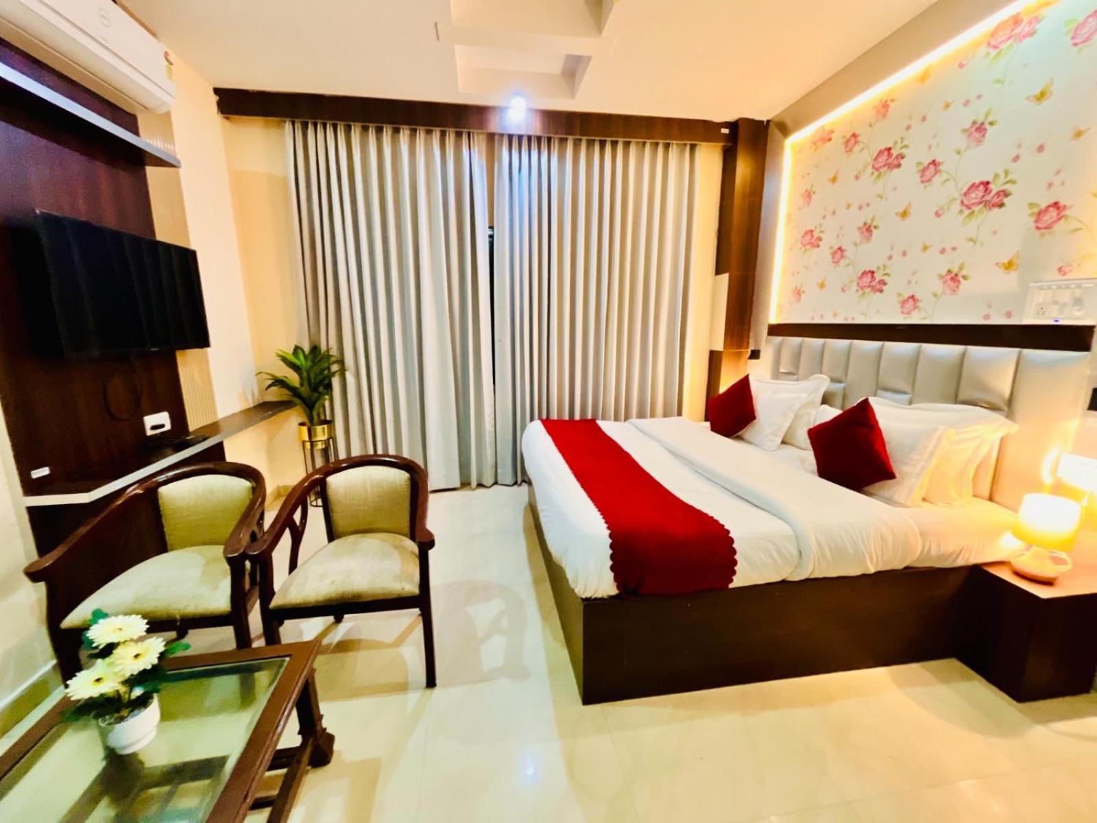 Hotel The Rama #luxury Ac #prime Location #parking #top Rated #most Awarded #property Of The Year 4*