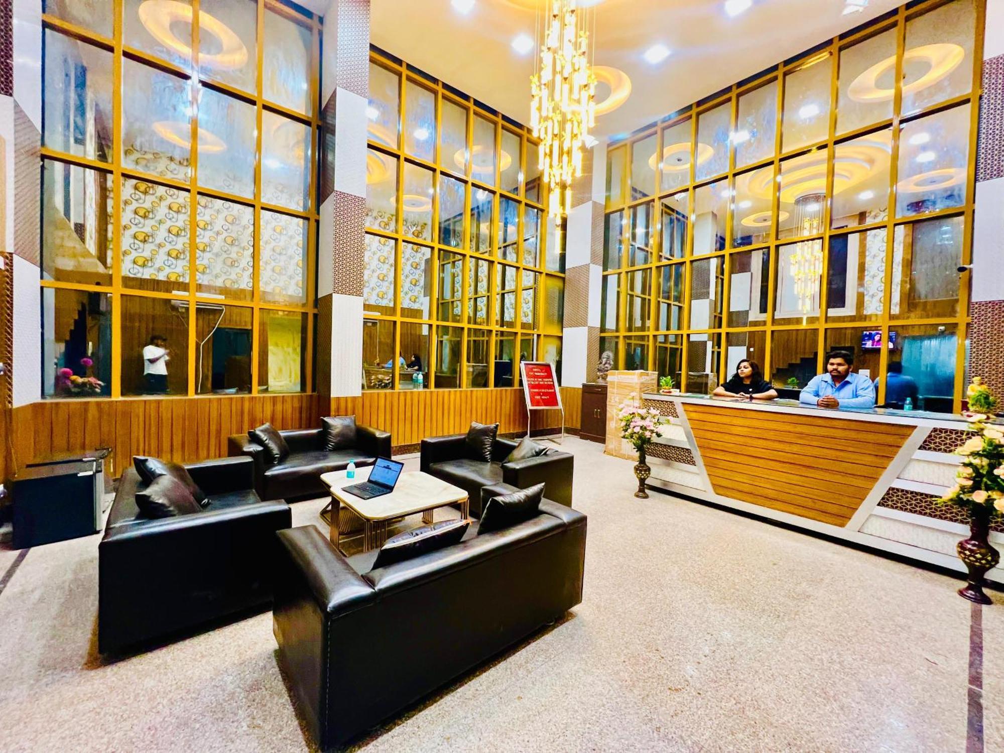The Rama #luxury Ac #prime Location #parking #top Rated #most Awarded #property Of The Year 4*