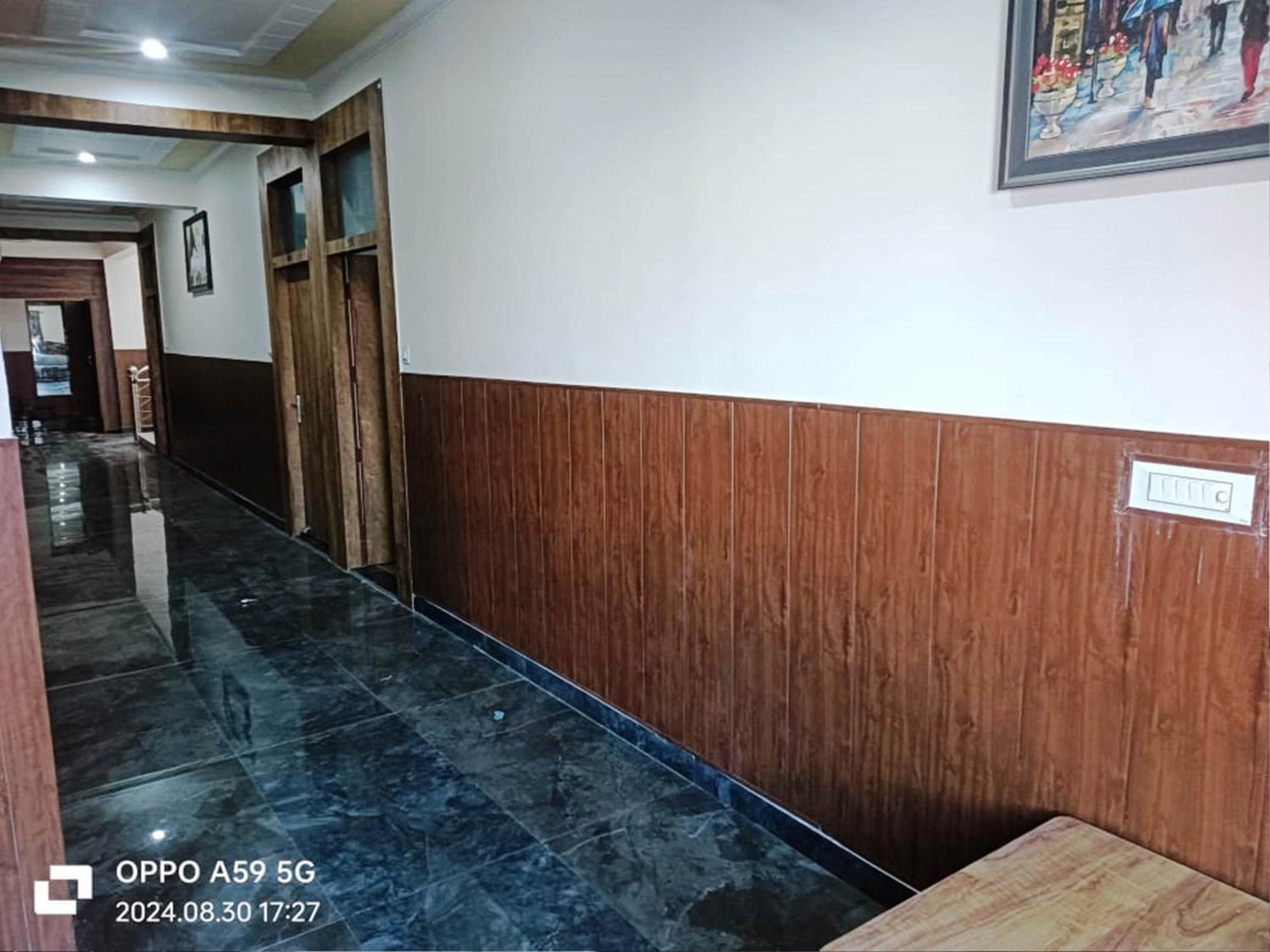 Hotel Shrigo Pushpa Residency