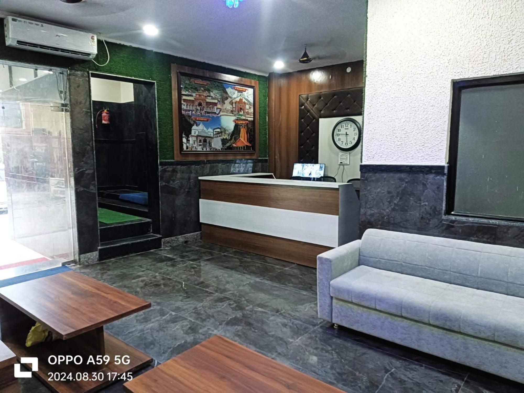 Hotel Shrigo Pushpa Residency