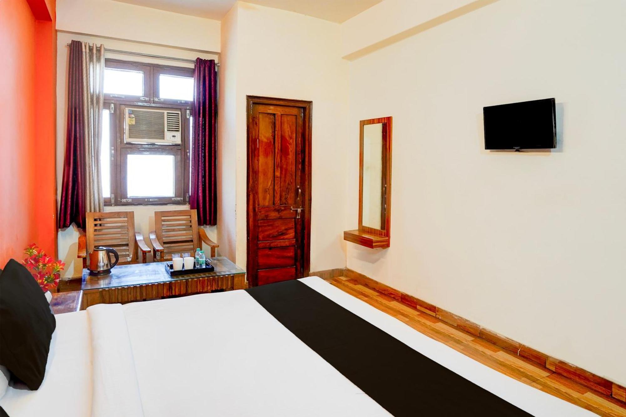Super O Jwalapur Near Prem Ashram 4* Haridwar