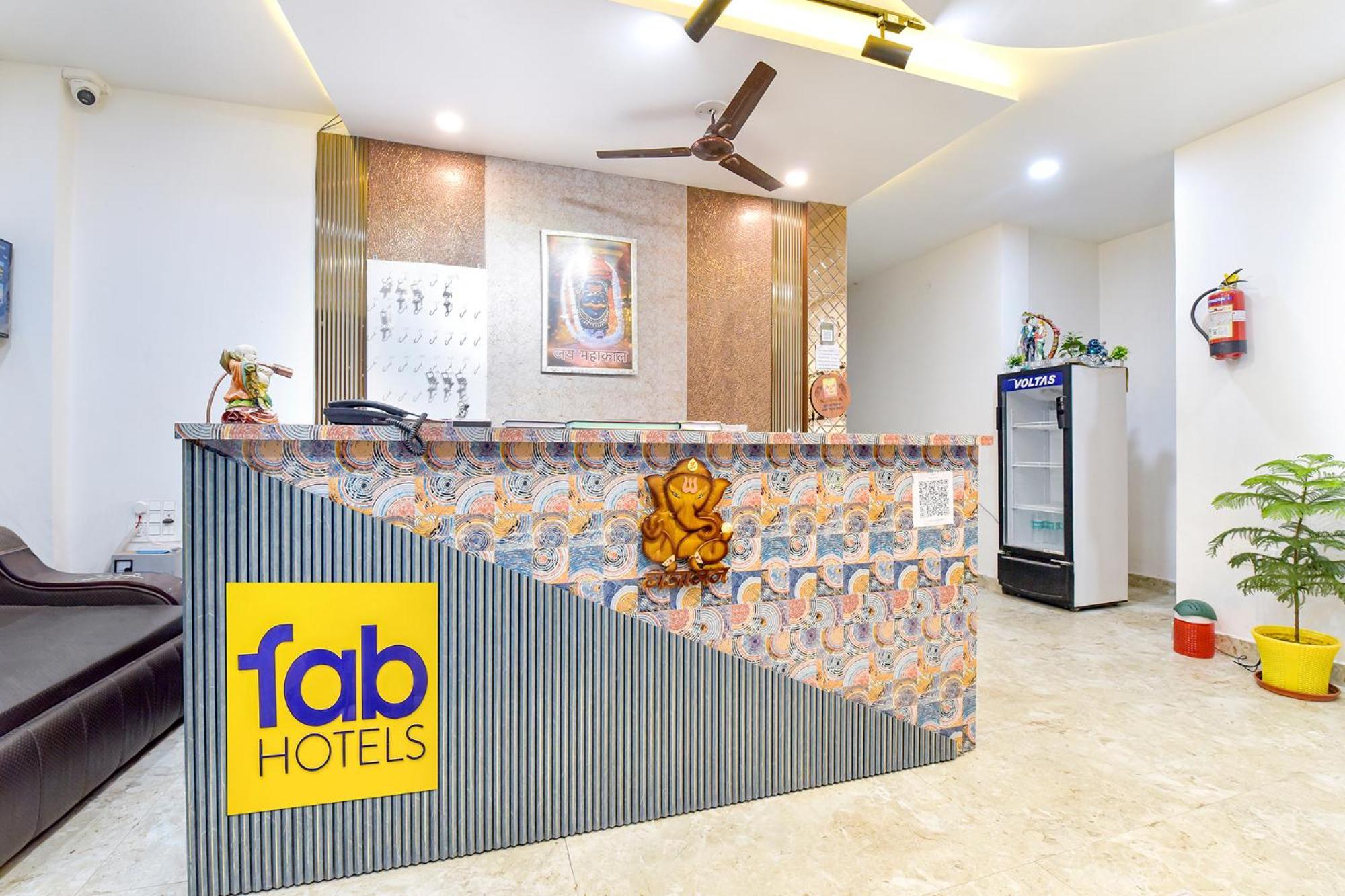 Hotel Fabhotel Hari Residency 3*