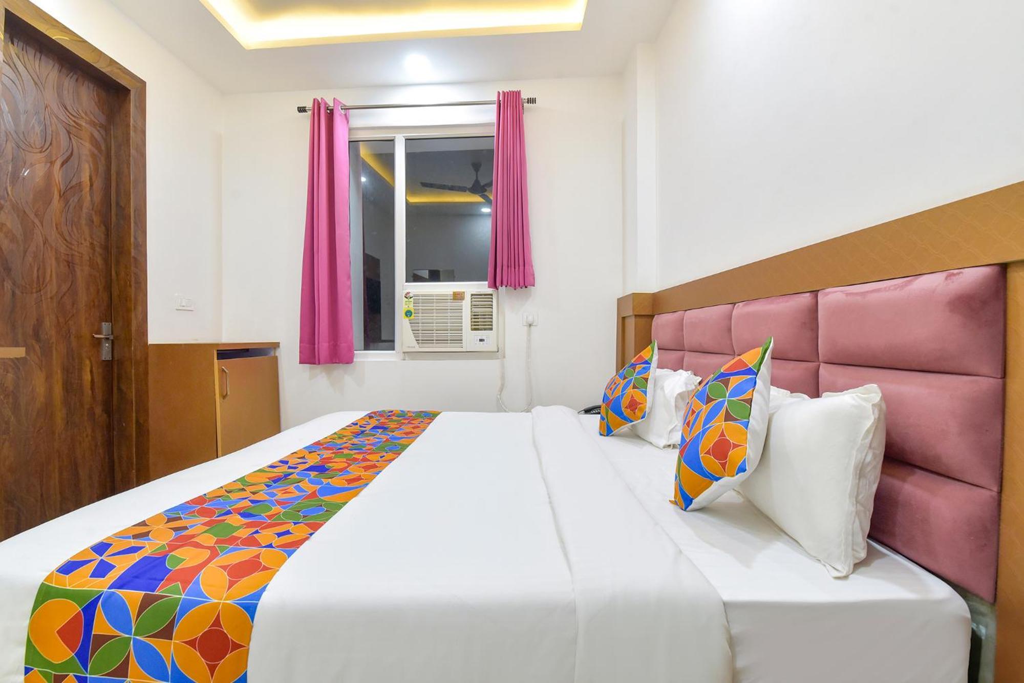 Hotel Fabhotel Hari Residency 3*