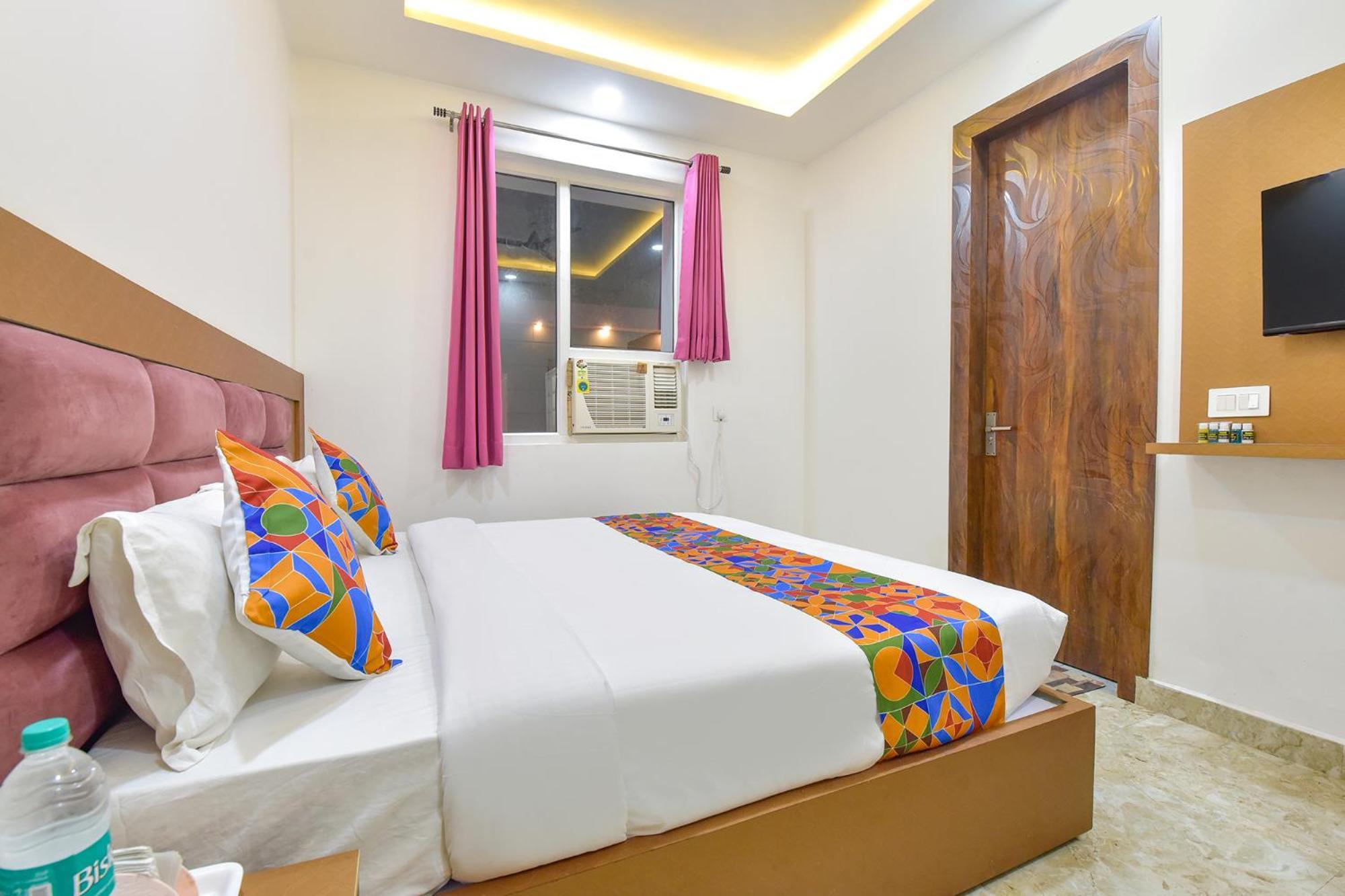 Fabhotel Hari Residency