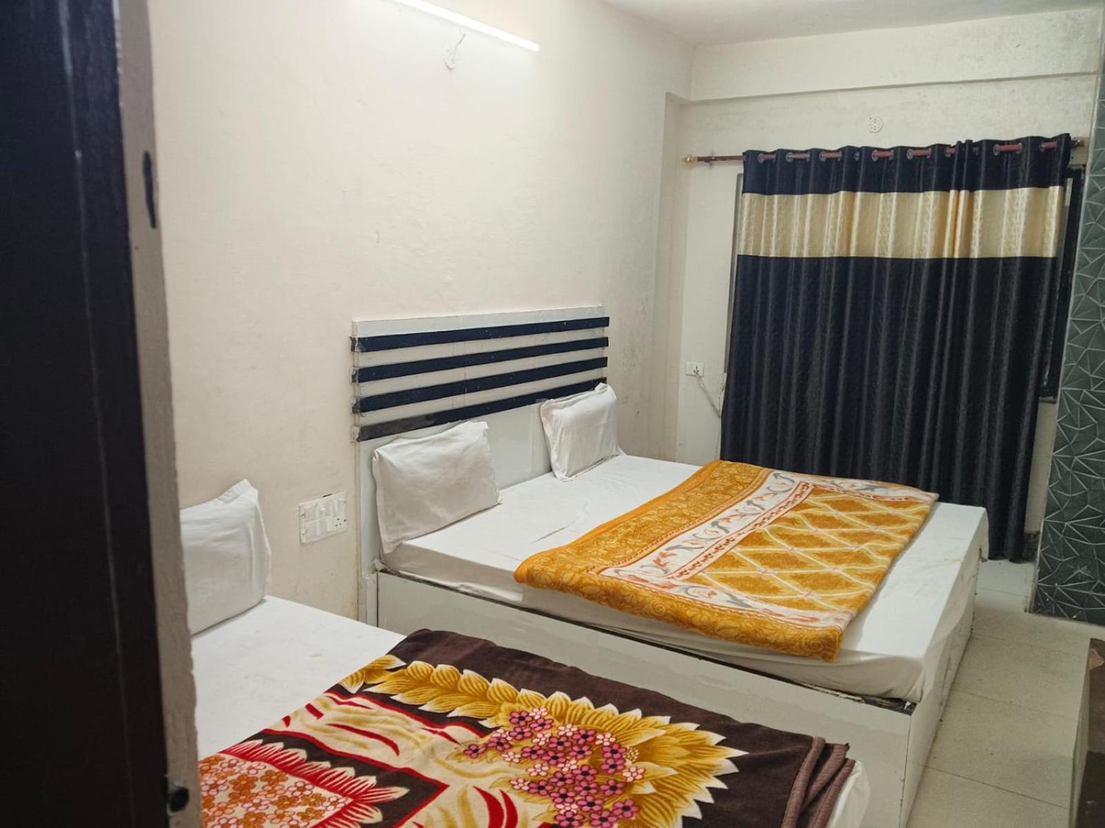 Hotel Family - Shiva Palace Haridwar