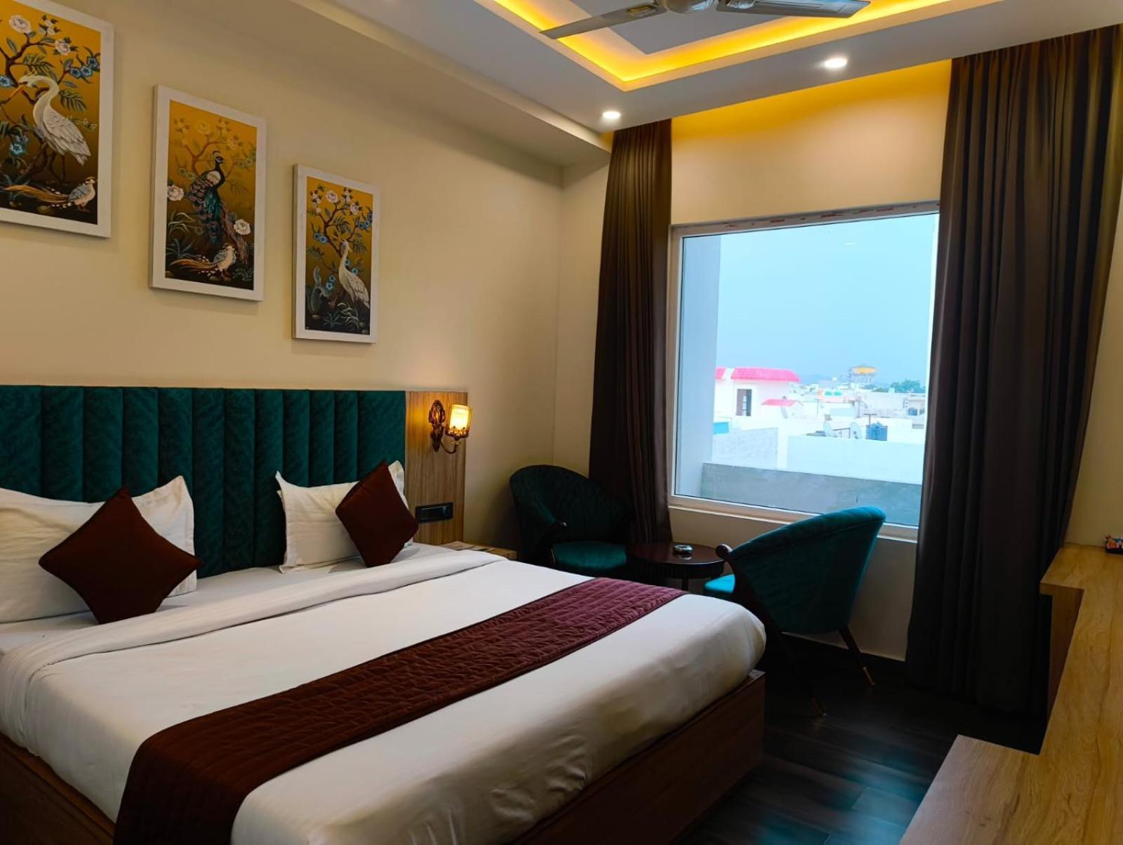 Hotel W Grand - A Boutique
